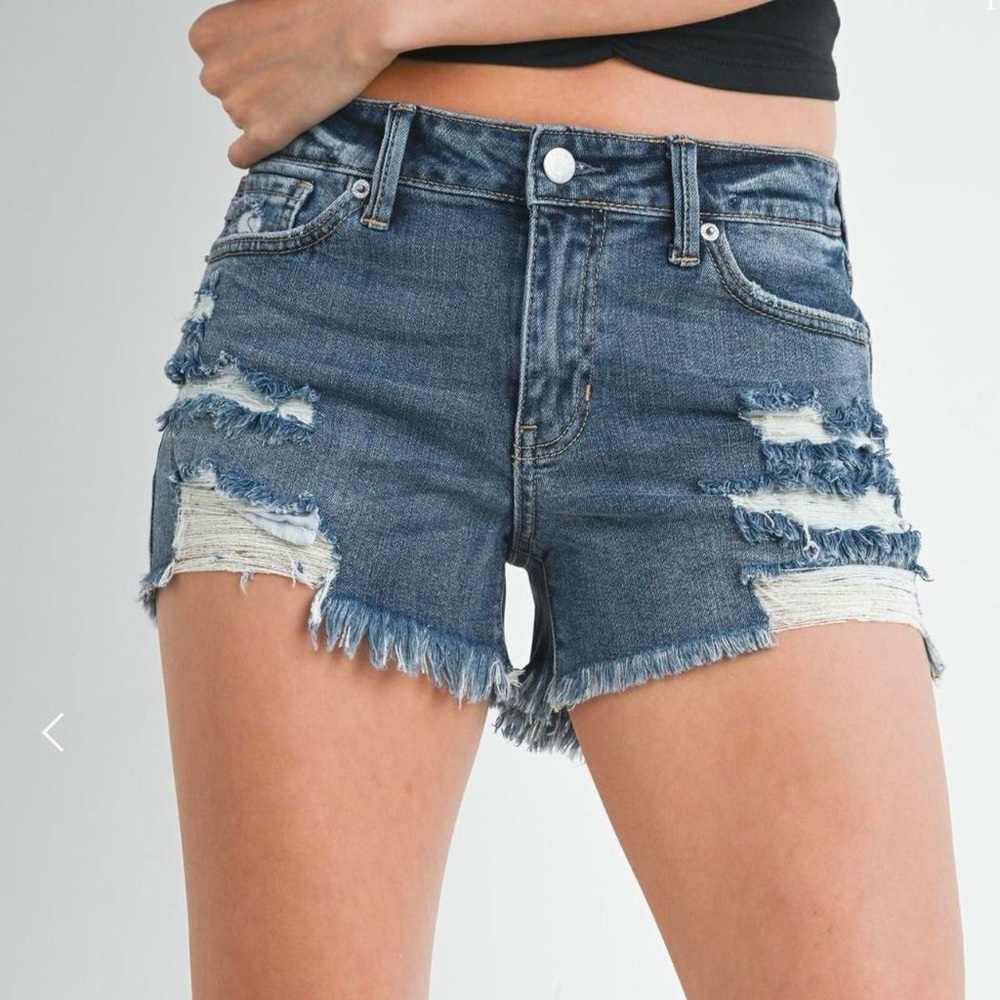 The Mulholland Distressed Cutoff